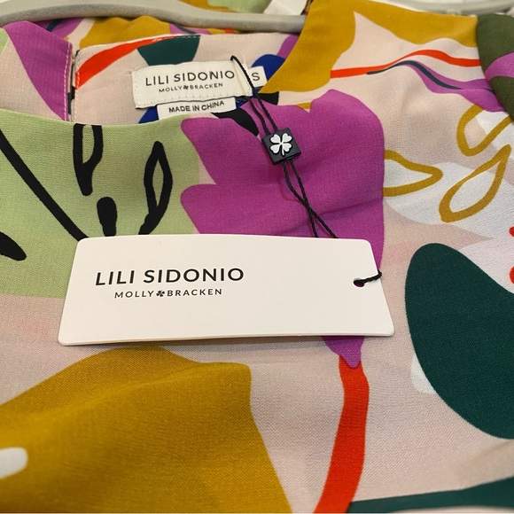 Molly Bracken NWT Lili Sidonio Tropical Palette Floral Mini
Dress Size S - Picture 6 of 9